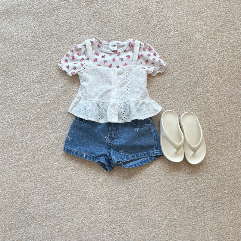 Middle Name - Korean Children Fashion - #Kfashion4kids - Embroidered Sleeveless Blouse - 3