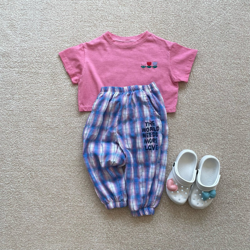 Middle Name - Korean Children Fashion - #kidzfashiontrend - Crop Flower Embroidery Tee - 12