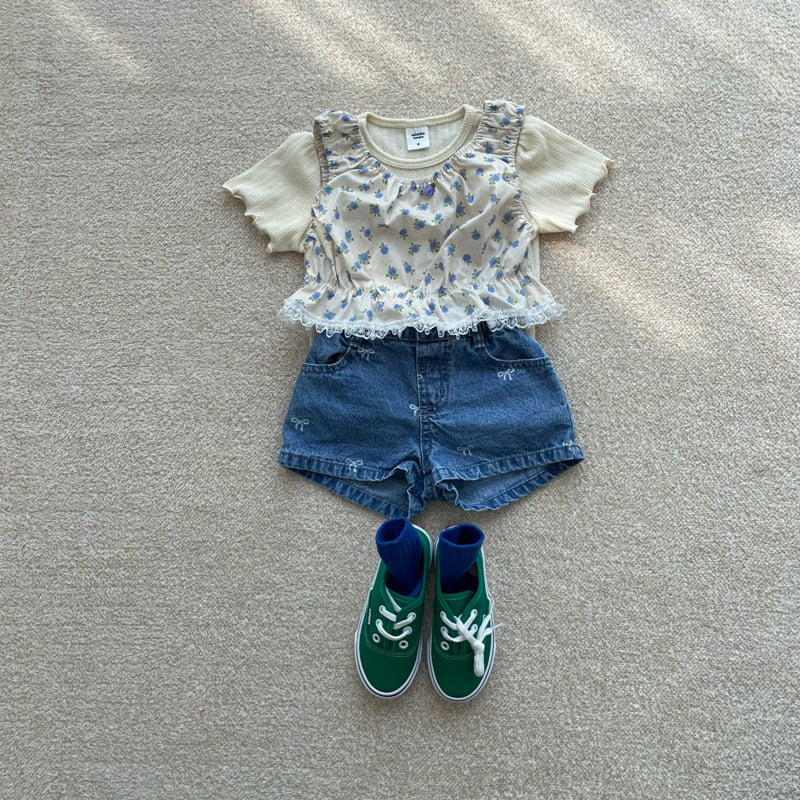 Middle Name - Korean Children Fashion - #stylishchildhood - Ribbon Short Denim Pants - 10