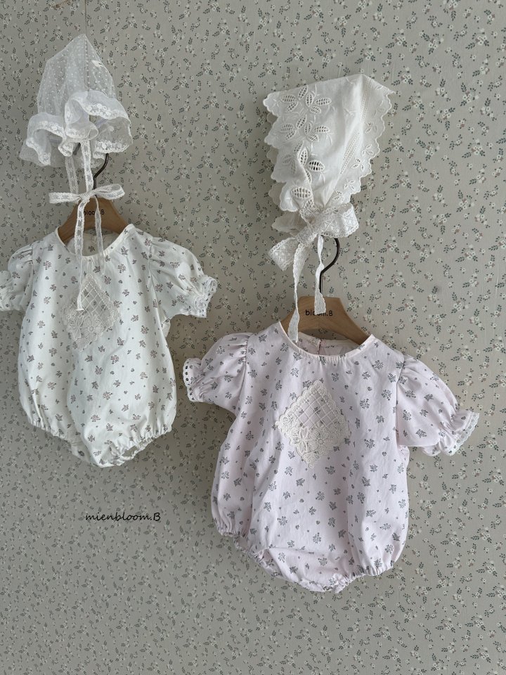 Mienbloom B - Korean Baby Fashion - #onlinebabyboutique - Bebe Square Flower Suit (Ivory) - 4