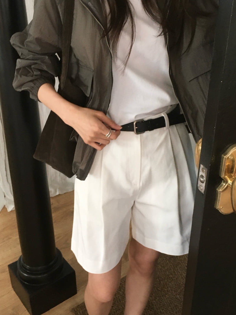 Moani - Korean Women Fashion - #momslook - Cotton Twill Pintuck Shorts - 6