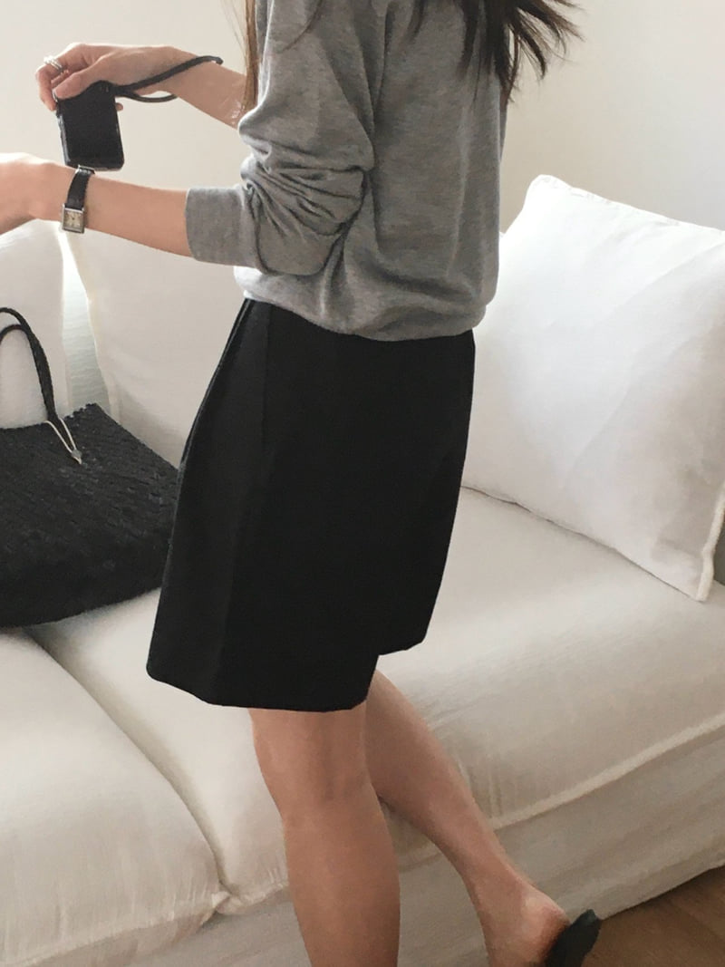 Moani - Korean Women Fashion - #womensfashion - Cotton Twill Pintuck Shorts - 3