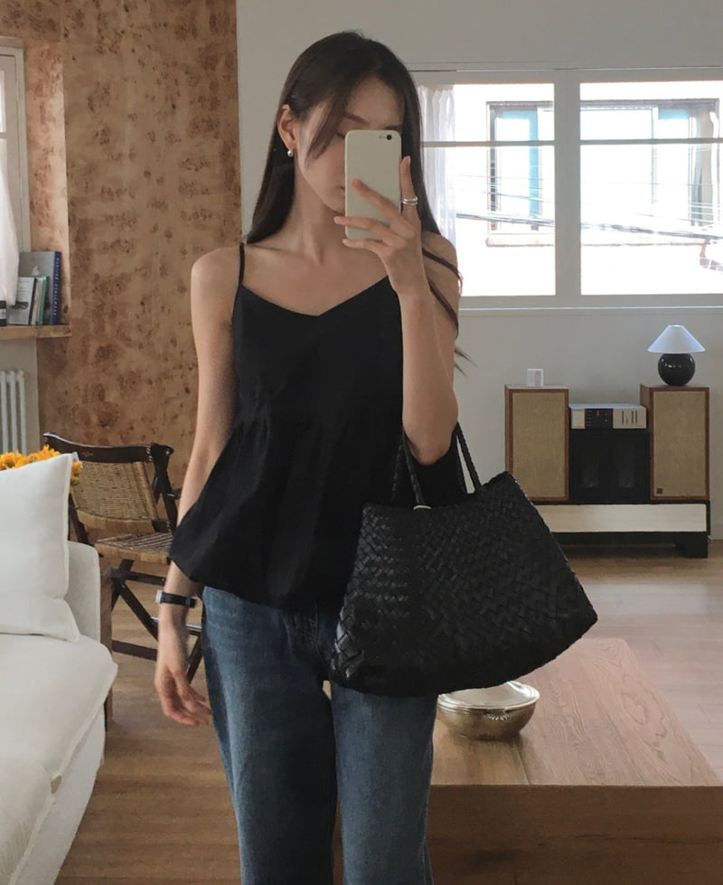 Moani - Korean Women Fashion - #womensfashion - Shirring Balloon V-neck Top