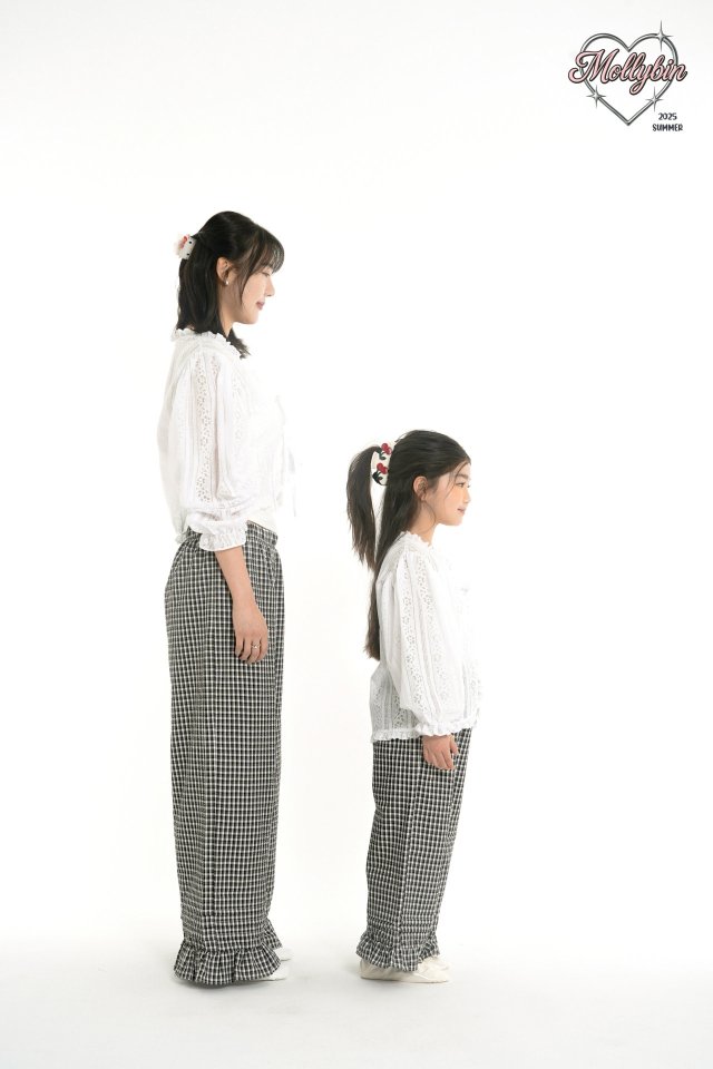 Mollybin - Korean Women Fashion - #momslook - Daphne Lace Cardigan (with Mom) - 5