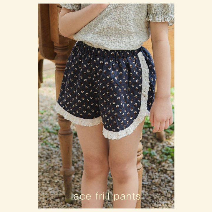 Mon Atelier - Korean Children Fashion - #littlefashionista - Lace Frill Shorts