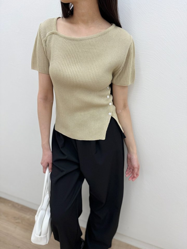 Most - Korean Women Fashion - #momslook - Amber Knit Top - 10