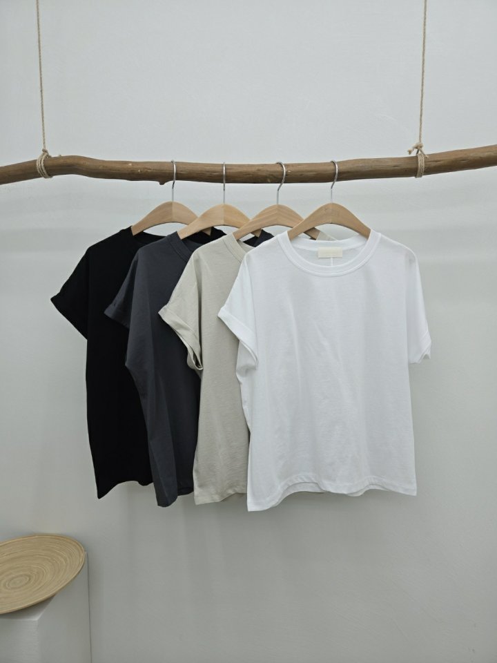 Most - Korean Women Fashion - #momslook - Roll-up Short Sleeved Tee - 11