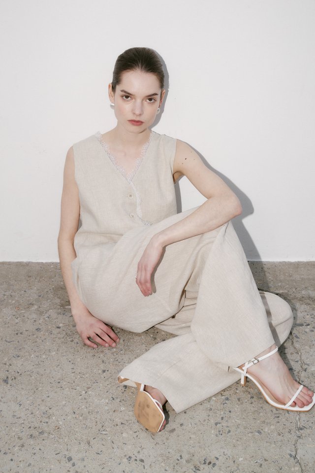 Neroli36 - Korean Women Fashion - #restrostyle - Lace Linen Vest - 11