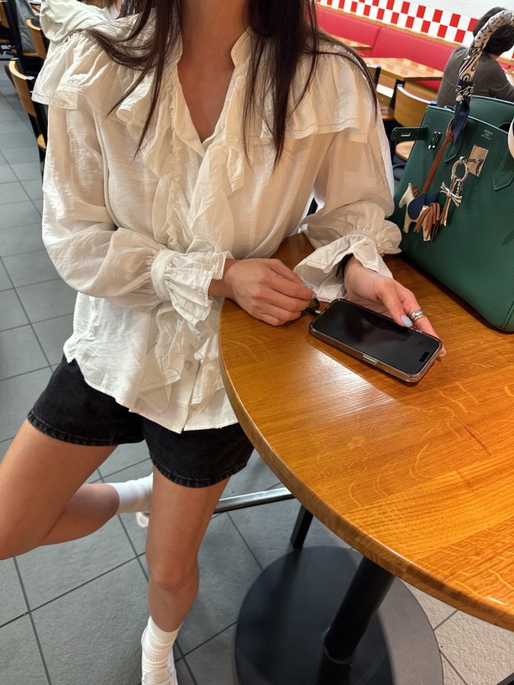 Neroli36 - Korean Women Fashion - #womensfashion - Frill Embroidery Blouse - 10