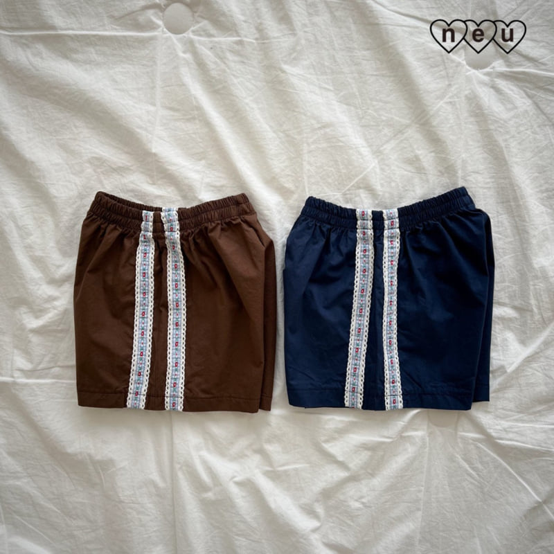 Neu - Korean Baby Fashion - #babyfever - Tape Half Pants