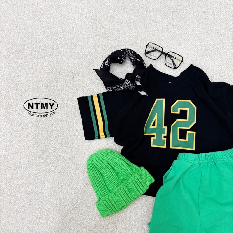 Nice To Meet You - Korean Children Fashion - #stylishchildhood - 42 V Neck Tee - 10