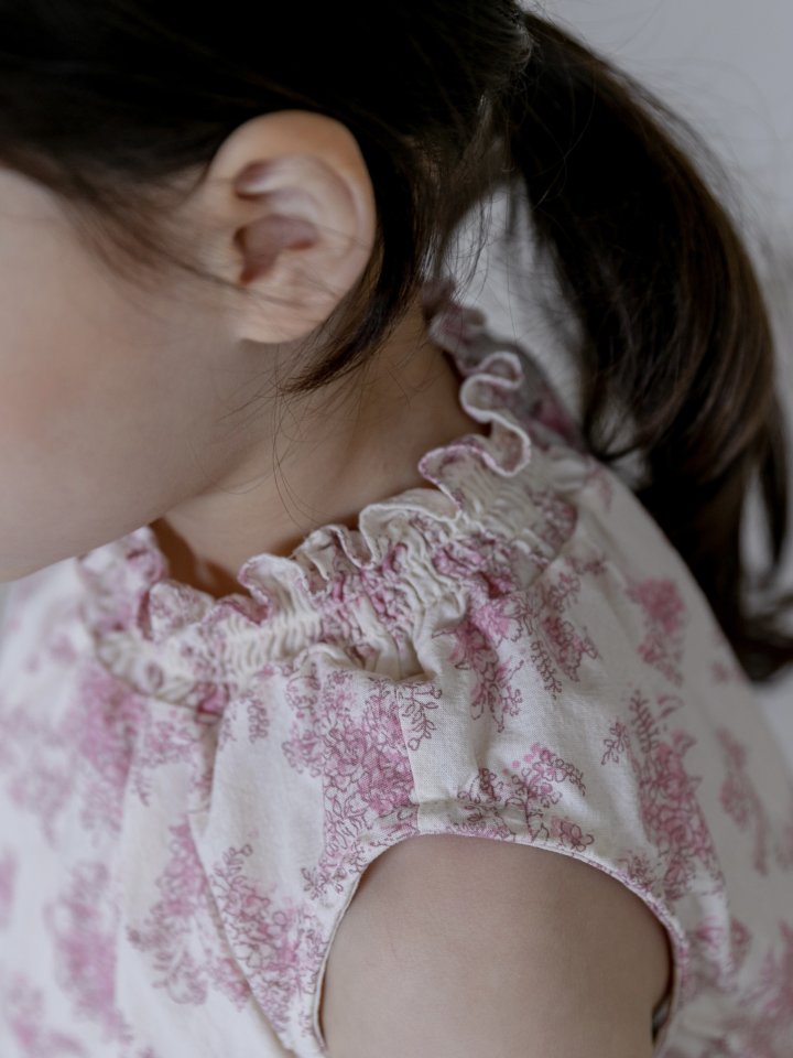 Oatmeal - Korean Children Fashion - #prettylittlegirls - Moa Blouse