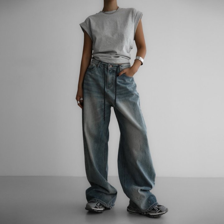 Paper Moon - Korean Women Fashion - #momslook - Drawstring Detail Wide Blue Denim Jeans - 3
