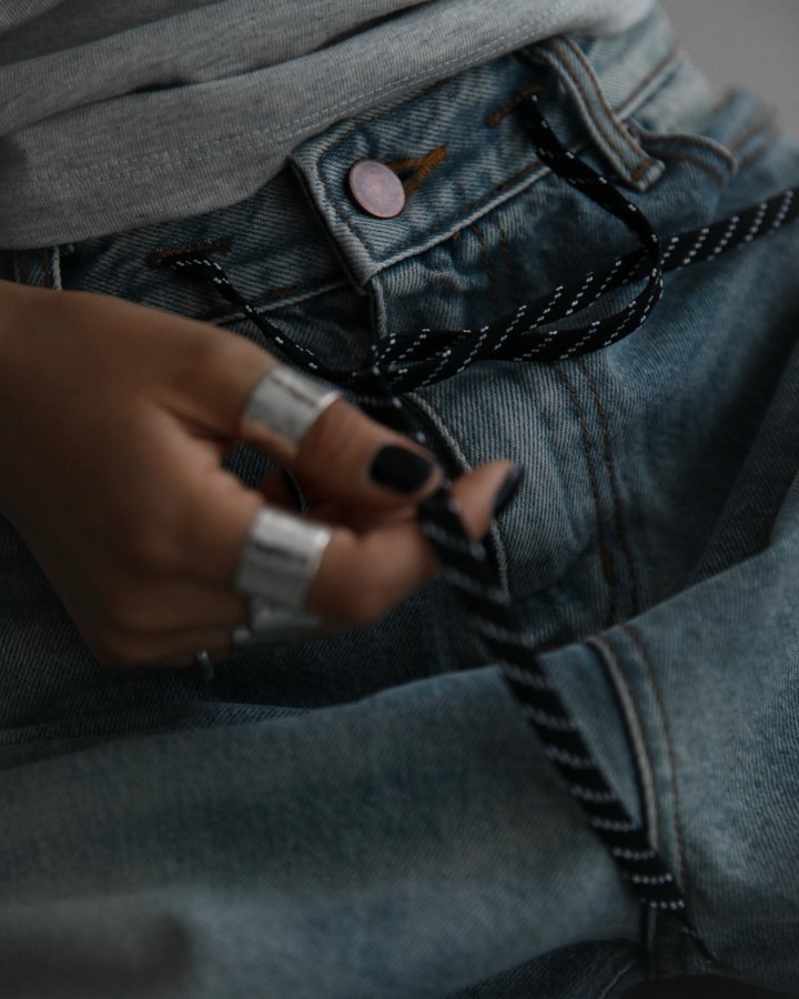 Paper Moon - Korean Women Fashion - #momslook - Drawstring Detail Wide Blue Denim Jeans - 5