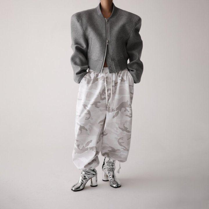 Paper Moon - Korean Women Fashion - #momslook - Camouflage Cotton Banded Maxi Wide Trousers - 5