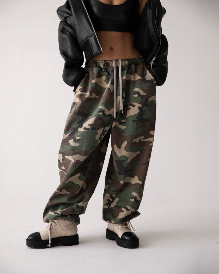 Paper Moon - Korean Women Fashion - #womensfashion - Camouflage Cotton Banded Maxi Wide Trousers - 4