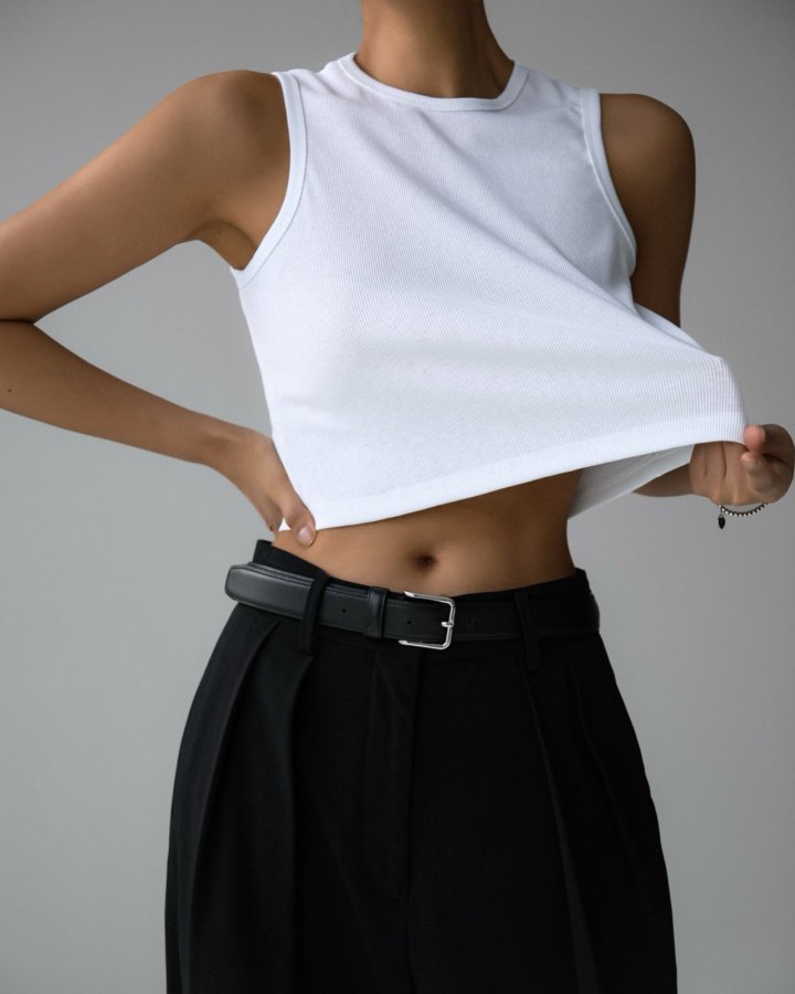 Paper Moon - Korean Women Fashion - #momslook - Straight Fit Crewneck Crop Sleeveless Top - 3