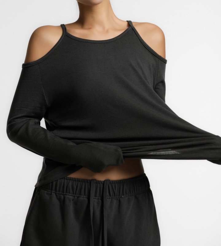 Paper Moon - Korean Women Fashion - #momslook - Overezied Soft Texture Cut Out Shoulder Detail Tee - 2