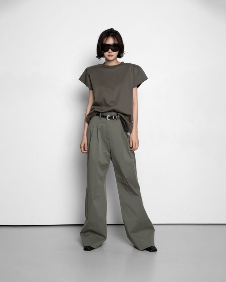 Paper Moon - Korean Women Fashion - #vintageinspired - Padded Shoulder Wing Sleeved Tee