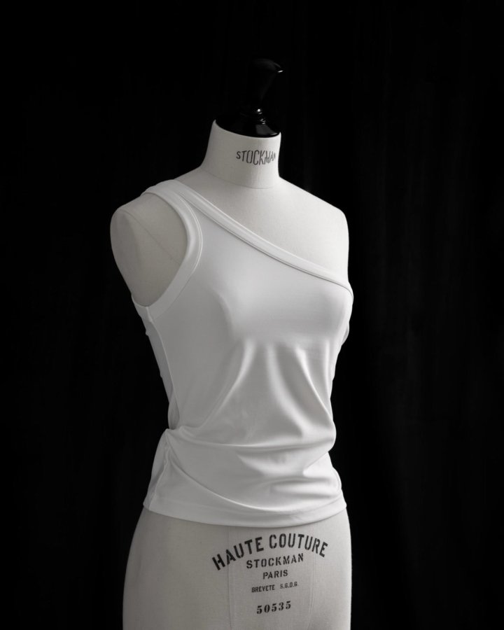 Paper Moon - Korean Women Fashion - #vintagekidsstyle - One Diagonal Line Shoulder Tank Top