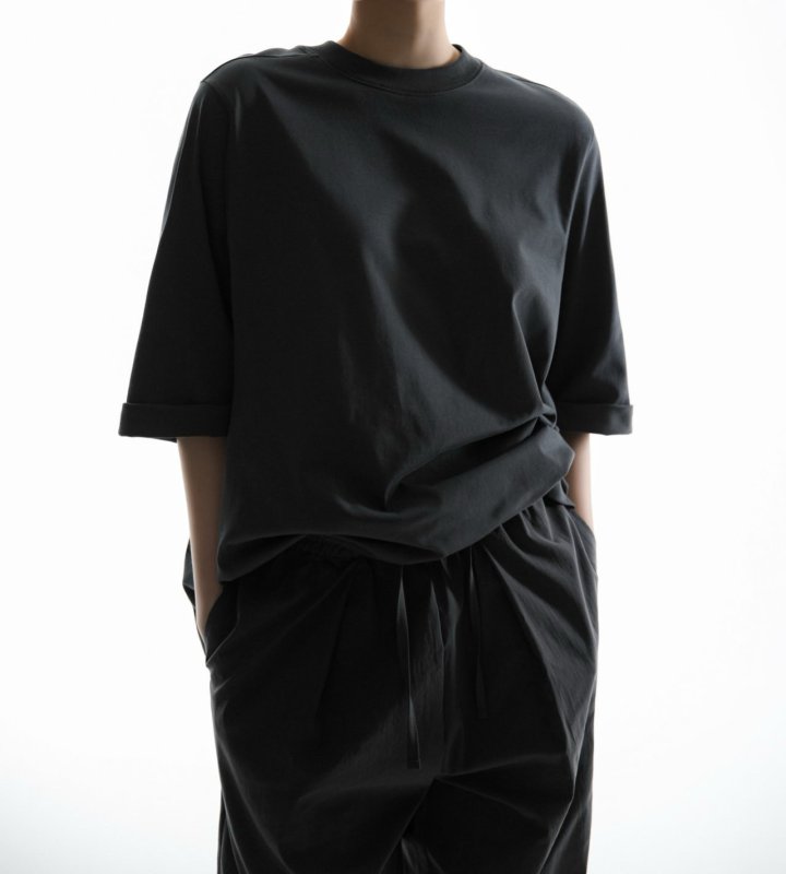 Paper Moon - Korean Women Fashion - #vintagekidsstyle - Oversized Fit Back Slit Detail Tee - 8