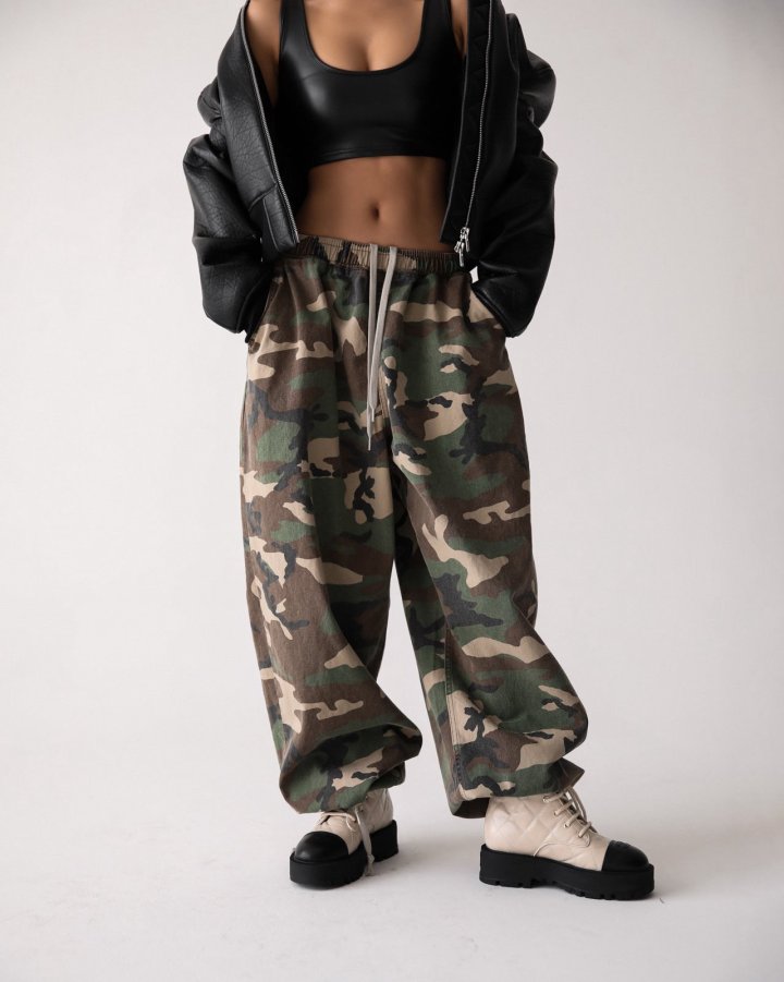 Paper Moon - Korean Women Fashion - #womensfashion - Camouflage Cotton Banded Maxi Wide Trousers - 5