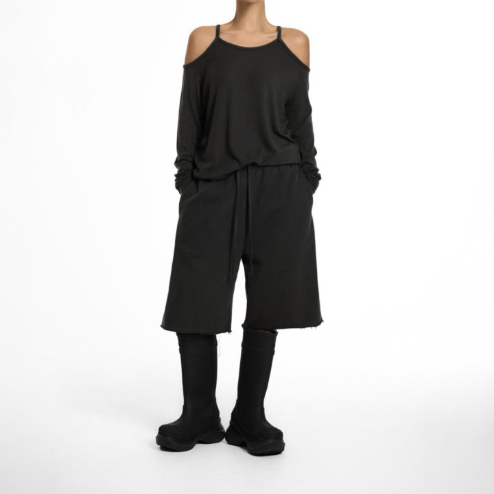 Paper Moon - Korean Women Fashion - #womensfashion - Pigment Cotton Cutted Hem Detail Bermuda Trouser