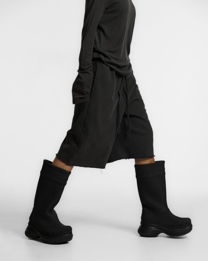 Paper Moon - Korean Women Fashion - #womensfashion - Pigment Cotton Cutted Hem Detail Bermuda Trouser - 5