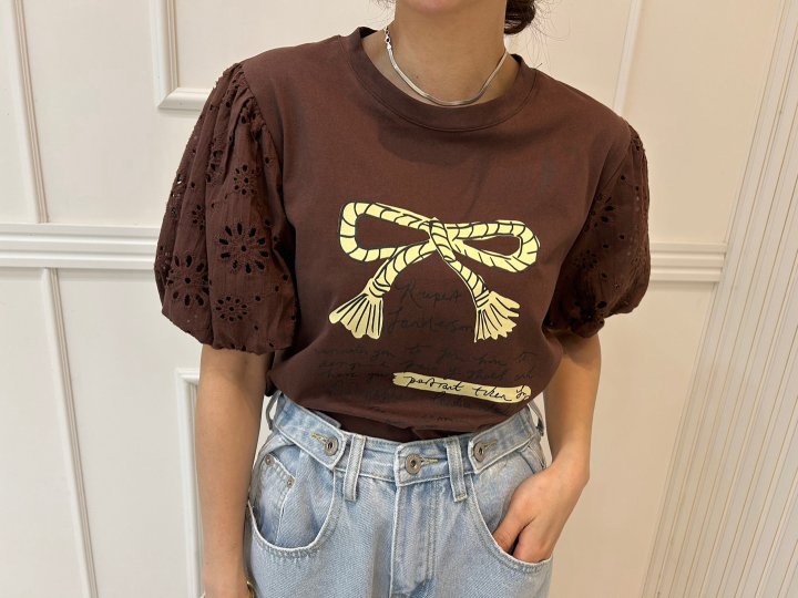 Pearls room - Korean Women Fashion - #momslook - Punching Ribbon Tee