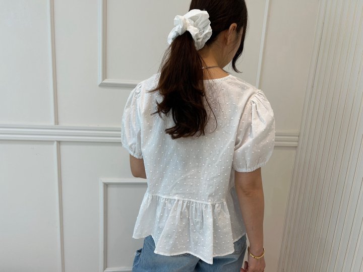 Pearls room - Korean Women Fashion - #momslook - Snow Flower Blouse with Hairband - 10