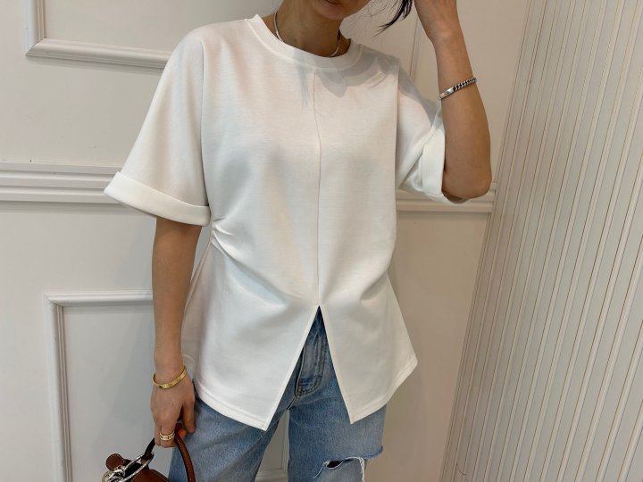 Pearls room - Korean Women Fashion - #momslook - Front Slit Tee - 3