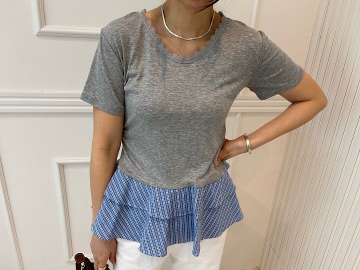 Pearls room - Korean Women Fashion - #momslook - Check Frill Tee with Hairband