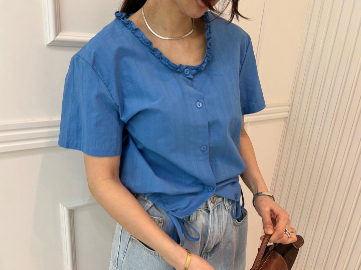 Pearls room - Korean Women Fashion - #womensfashion - Wave Blouse - 4