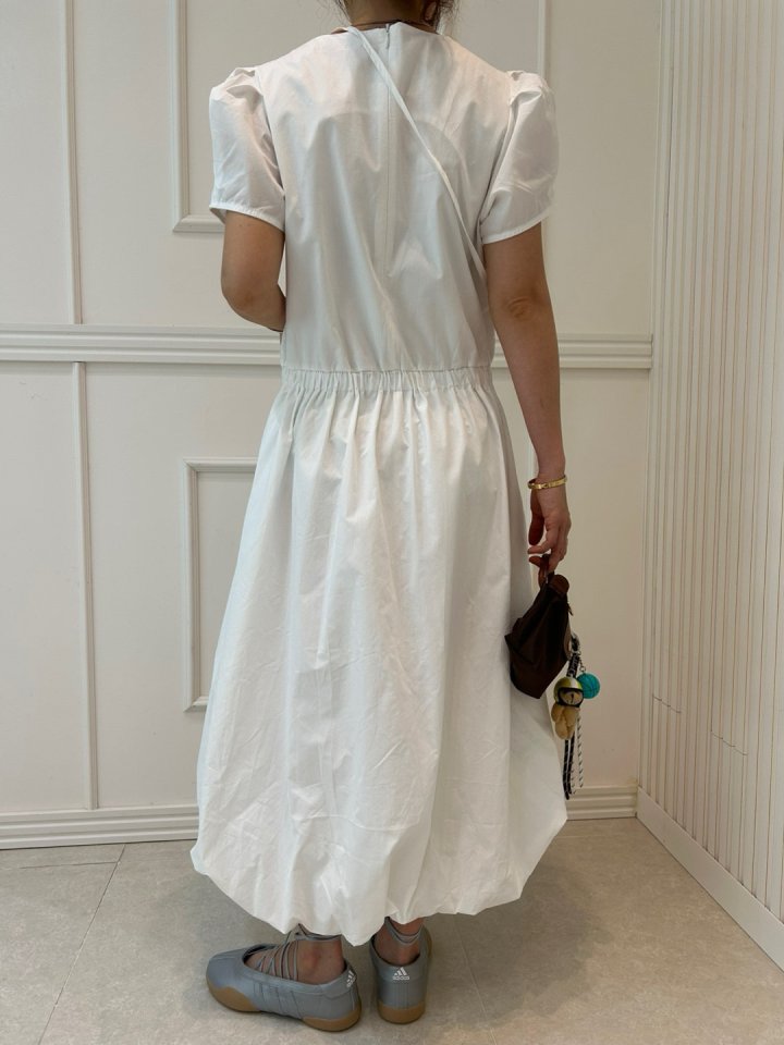 Pearls room - Korean Women Fashion - #restrostyle - Balloon One-piece - 5