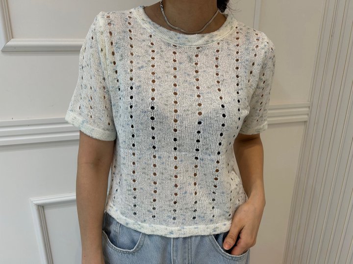 Pearls room - Korean Women Fashion - #thelittlethings - Bocasi Back Button Knit Top - 11