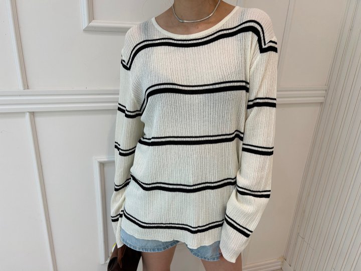 Pearls room - Korean Women Fashion - #womensfashion - Stripe Back Button Knit Top - 9