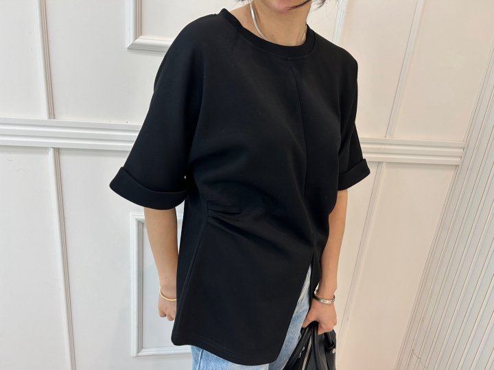 Pearls room - Korean Women Fashion - #womensfashion - Front Slit Tee - 10