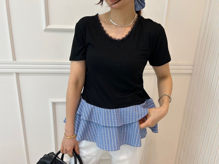 Pearls room - Korean Women Fashion - #momslook - Check Frill Tee with Hairband - 4