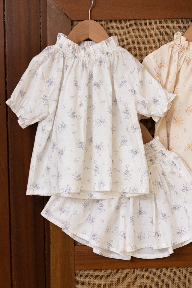 Perrobebe - Korean Children Fashion - #designkidswear - Lilya Flower Blouse - 10