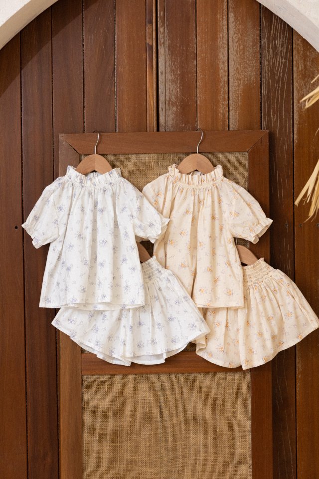 Perrobebe - Korean Children Fashion - #fashionkids - Lilya Flower Blouse - 12