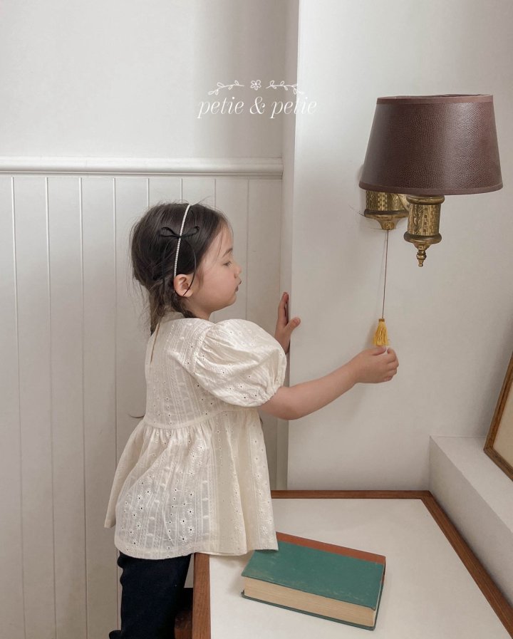 Petit & Petit - Korean Children Fashion - #kidsshorts - Roa Embroidery Blouse - 10