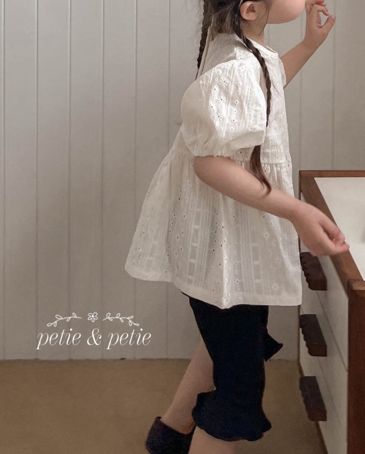 Petit & Petit - Korean Children Fashion - #kidsstore - Roa Embroidery Blouse - 11
