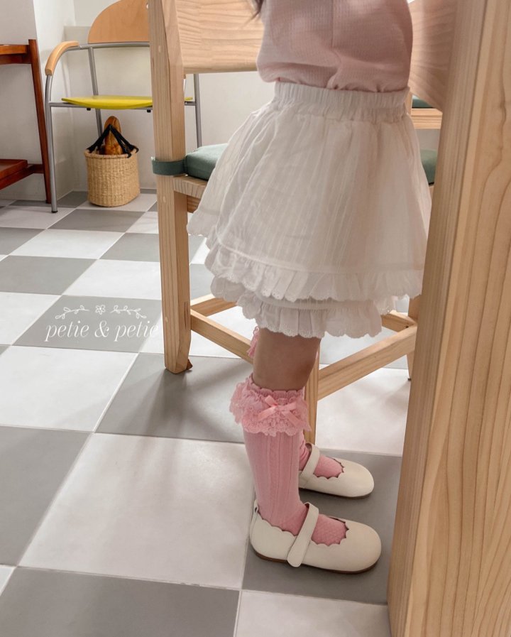 Petit & Petit - Korean Children Fashion - #prettylittlegirls - Lace Skirt Pants - 8