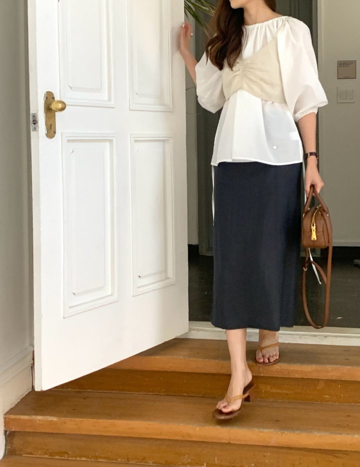 Pomelo - Korean Women Fashion - #momslook - Coy Slit Skirt - 5