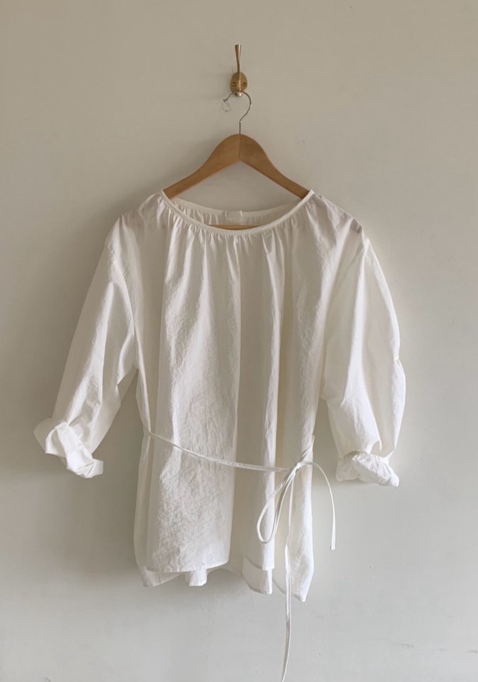 Pomelo - Korean Women Fashion - #momslook - Round Shirring Blouse - 10