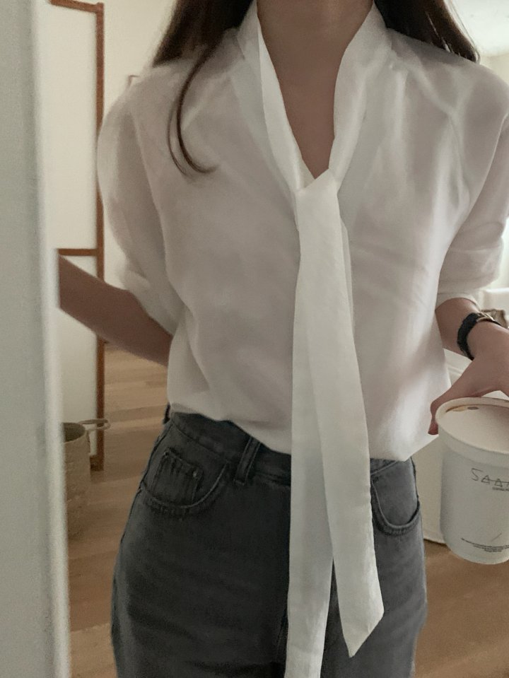 Pomelo - Korean Women Fashion - #momslook - Creeze Tie Blouse - 8