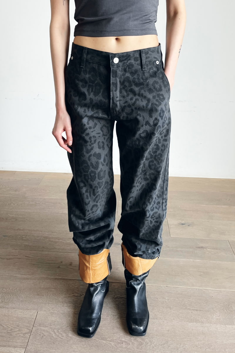 Project Wave - Korean Women Fashion - #momslook - Jaguar Print Pants - 5
