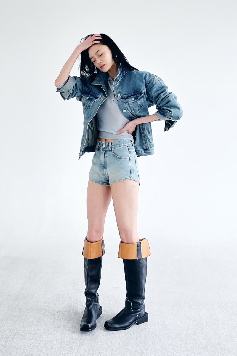 Project Wave - Korean Women Fashion - #momslook - Short High Denim Pants - 2