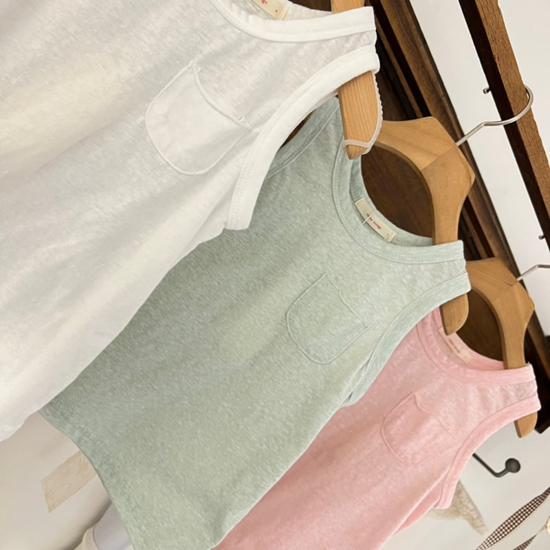Raleelounge - Korean Children Fashion - #childofig - Snow Sleeveless - 2