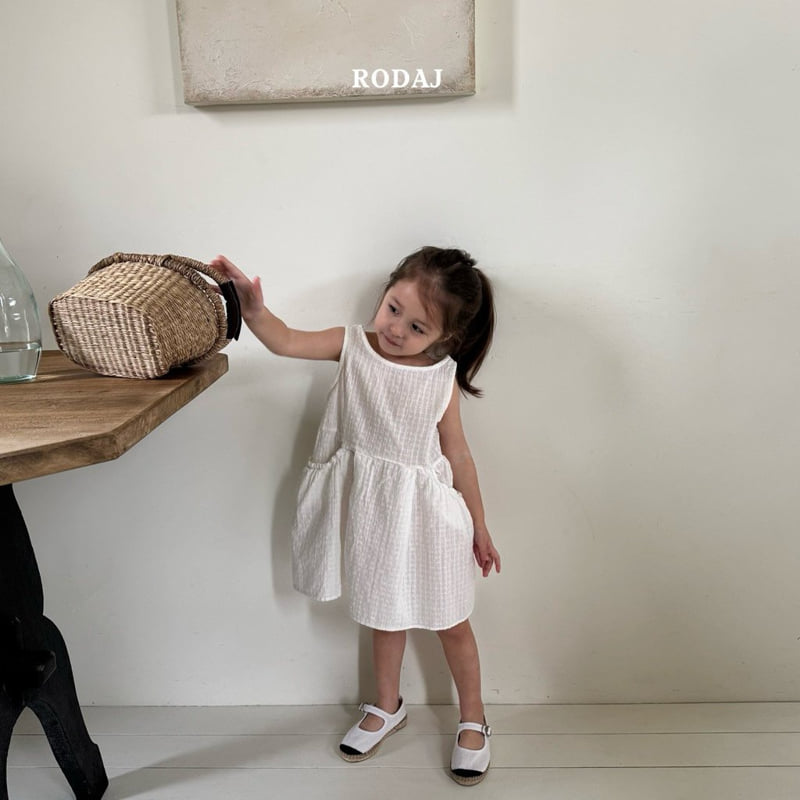 Roda J - Korean Children Fashion - #magicofchildhood - Pocket Dress (Kids) - 6